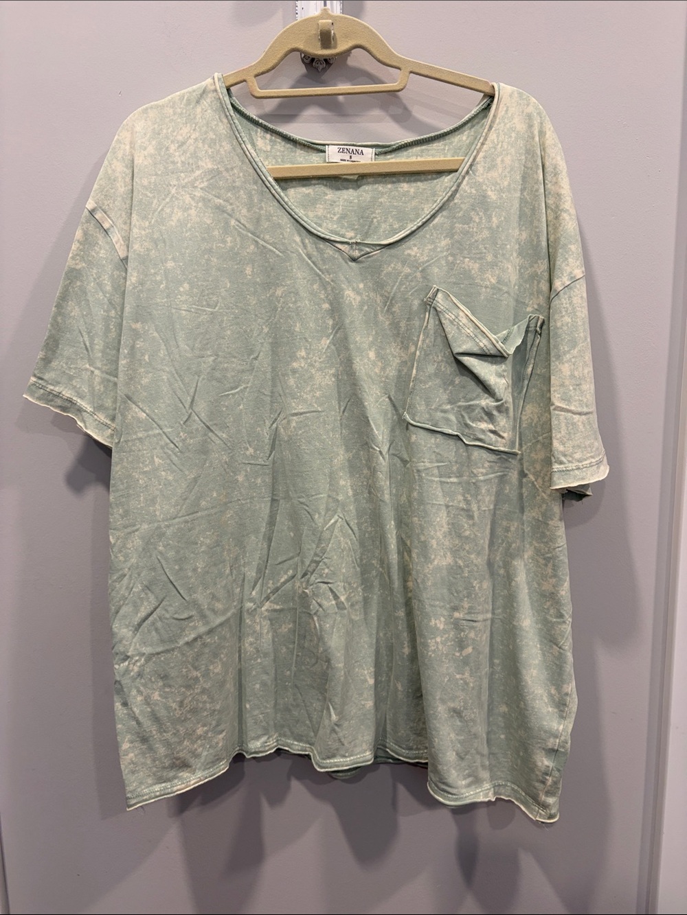 Zenana Outfitters Light Mint Mineral-Wash V-Neck Pocket Tee